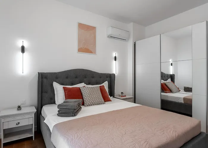 One Cotroceni Collection - Signature Apartman