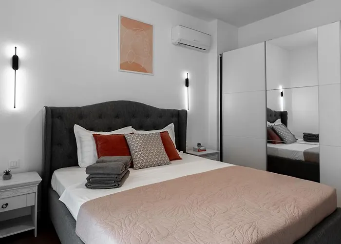 One Cotroceni Collection - Signature * Bucarest