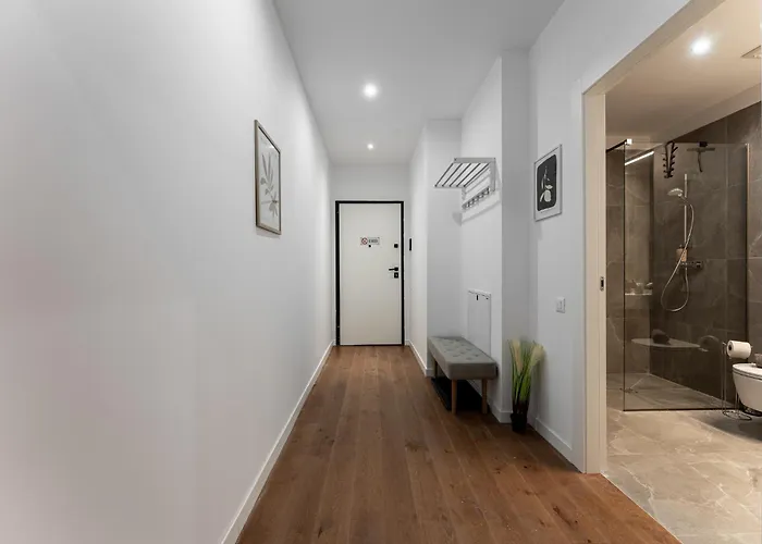 One Cotroceni Collection - Signature * Βουκουρέστι