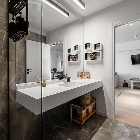 One Cotroceni Collection - Signature * Βουκουρέστι