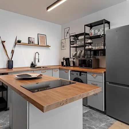 One Cotroceni Collection - Signature